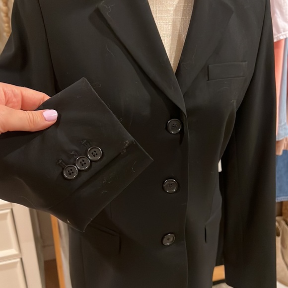 Banana Republic | Stretch Black Blazer size 8 - Picture 4 of 13